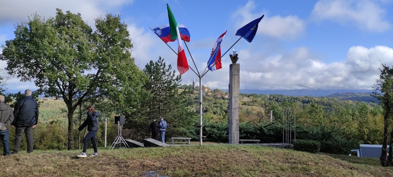 Fotografije s slovesnosti