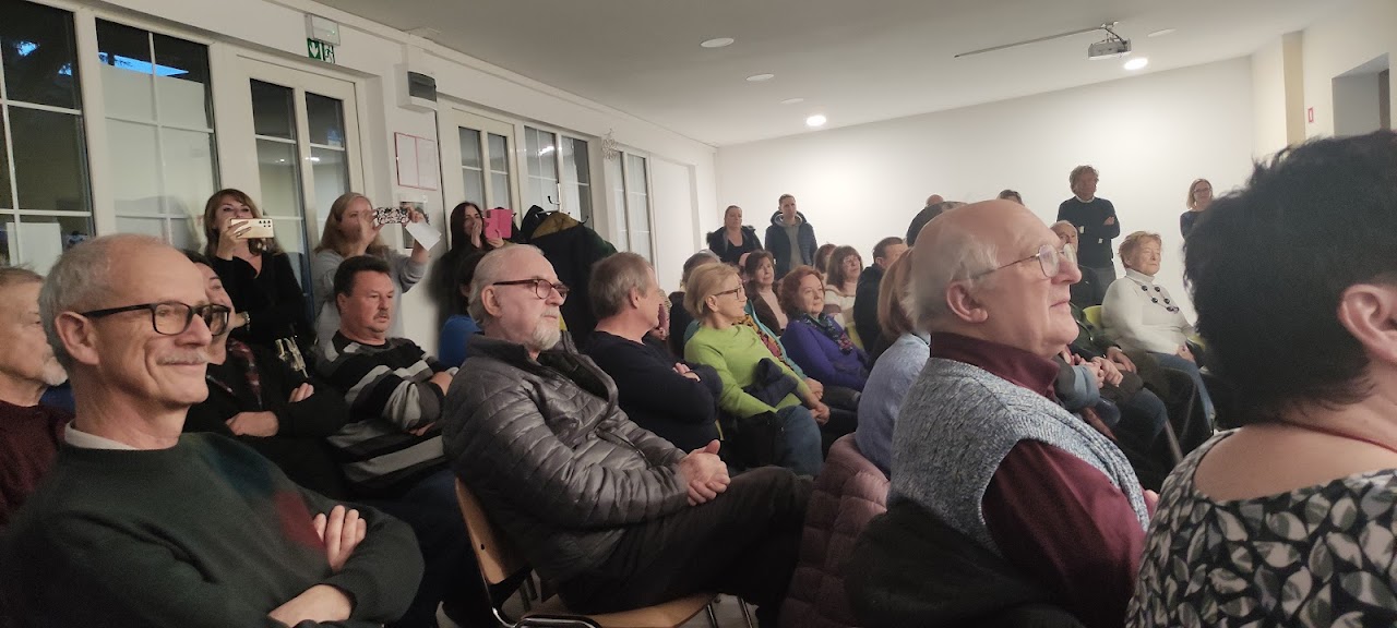 Predstavitev romana Fojba 28.2.2024 v Ankaranu