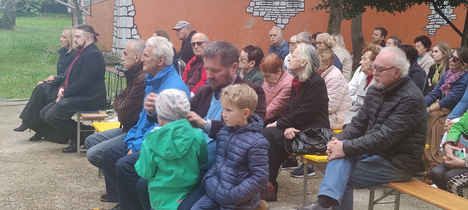 Fotografije s proslave OF april 25